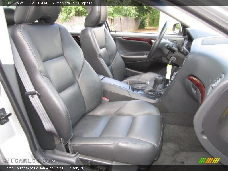Silver Metallic / Graphite 2004 Volvo S60 2.5T AWD