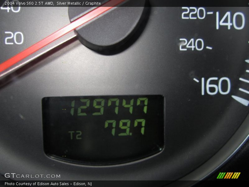 Silver Metallic / Graphite 2004 Volvo S60 2.5T AWD
