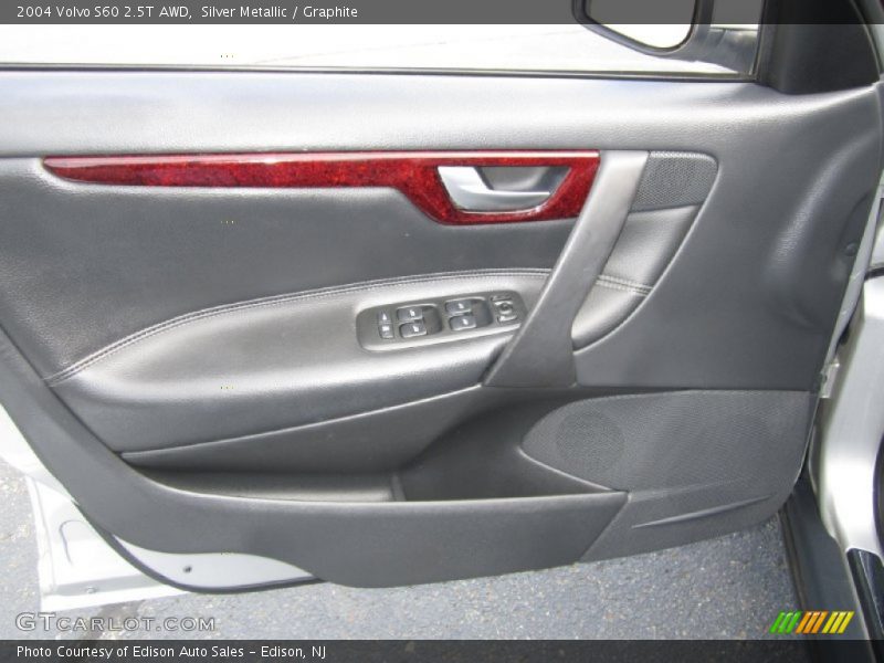 Silver Metallic / Graphite 2004 Volvo S60 2.5T AWD