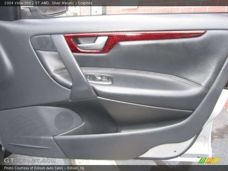 Silver Metallic / Graphite 2004 Volvo S60 2.5T AWD