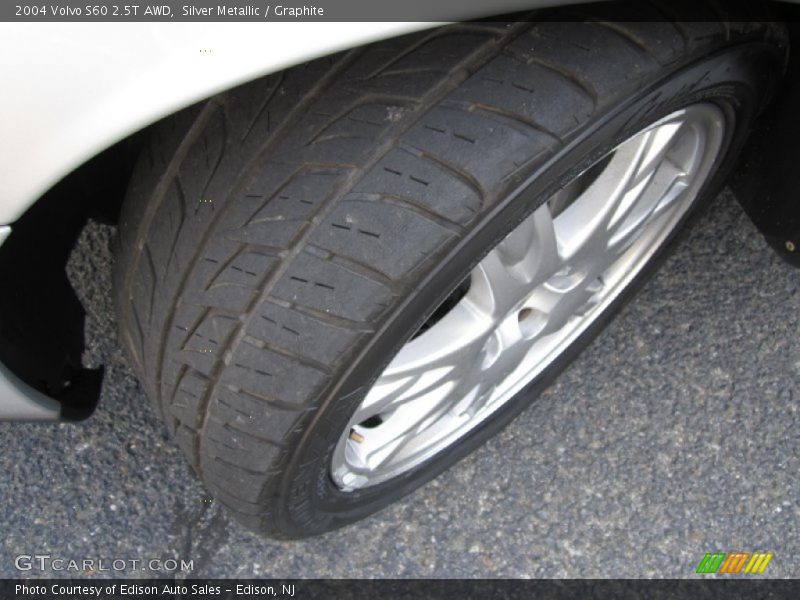 Silver Metallic / Graphite 2004 Volvo S60 2.5T AWD