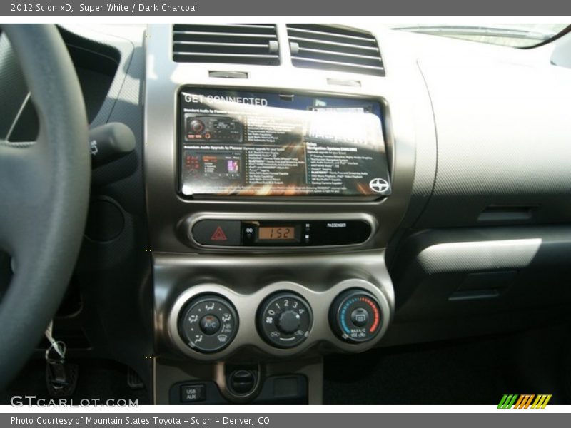 Super White / Dark Charcoal 2012 Scion xD