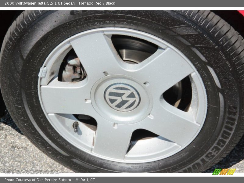 Tornado Red / Black 2000 Volkswagen Jetta GLS 1.8T Sedan