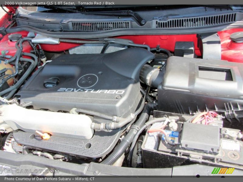 Tornado Red / Black 2000 Volkswagen Jetta GLS 1.8T Sedan