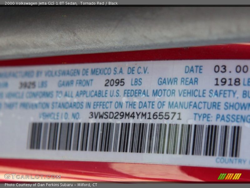 Tornado Red / Black 2000 Volkswagen Jetta GLS 1.8T Sedan