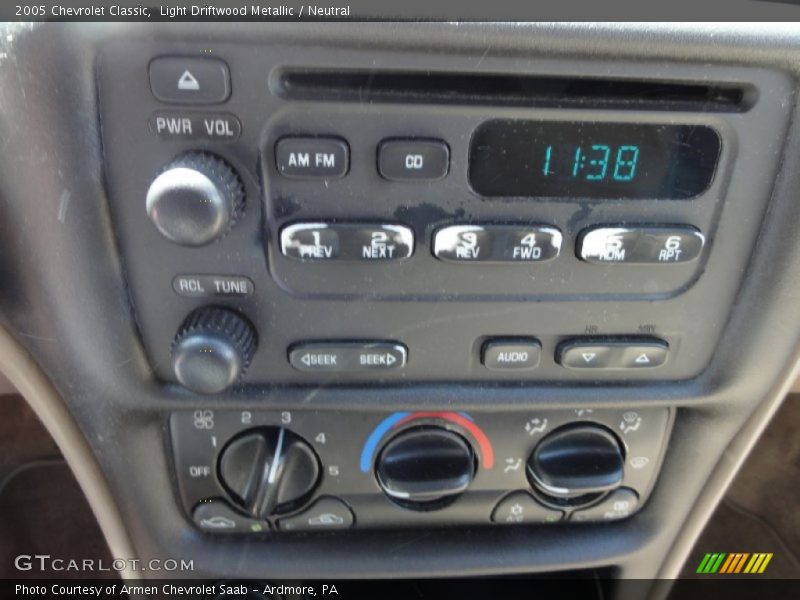Light Driftwood Metallic / Neutral 2005 Chevrolet Classic