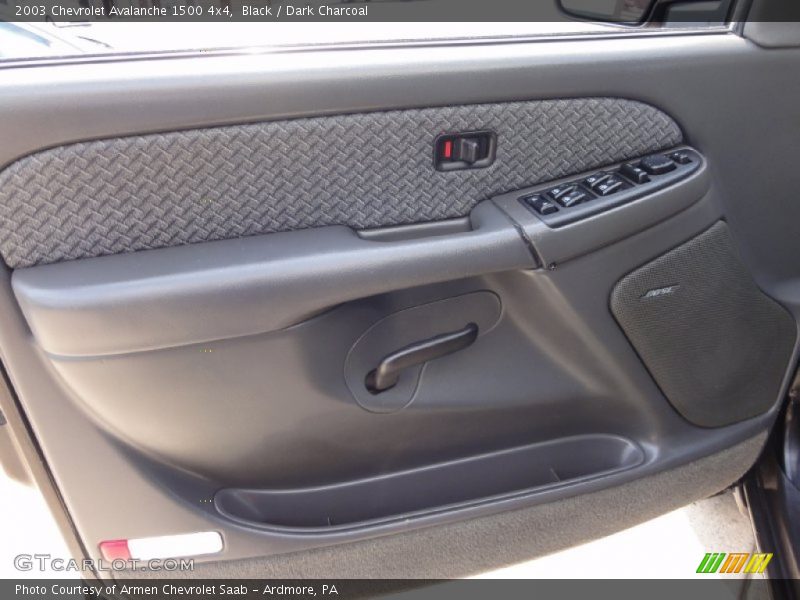 Black / Dark Charcoal 2003 Chevrolet Avalanche 1500 4x4