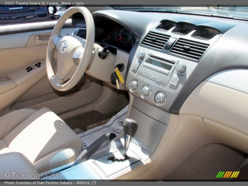 Black / Ivory 2007 Toyota Solara SE Coupe
