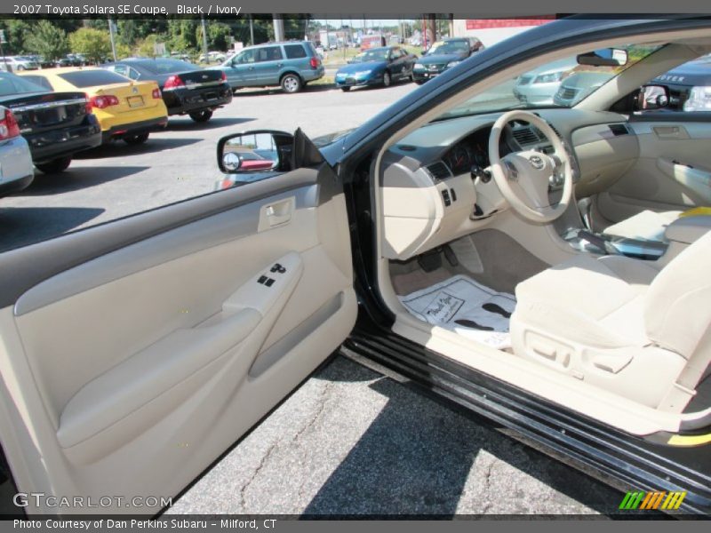 Black / Ivory 2007 Toyota Solara SE Coupe