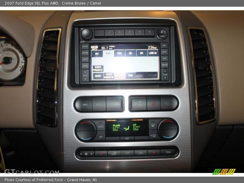 Controls of 2007 Edge SEL Plus AWD