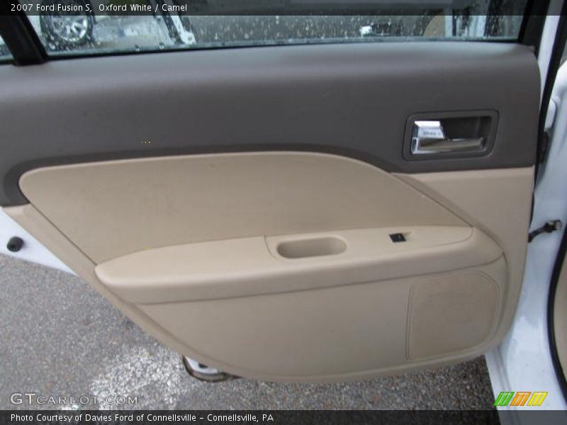 Oxford White / Camel 2007 Ford Fusion S