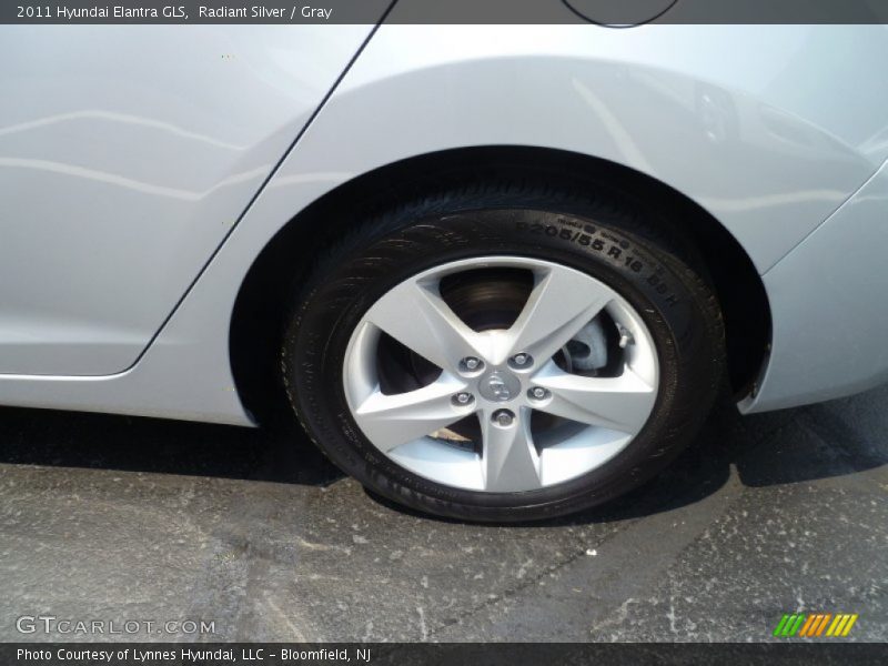 Radiant Silver / Gray 2011 Hyundai Elantra GLS