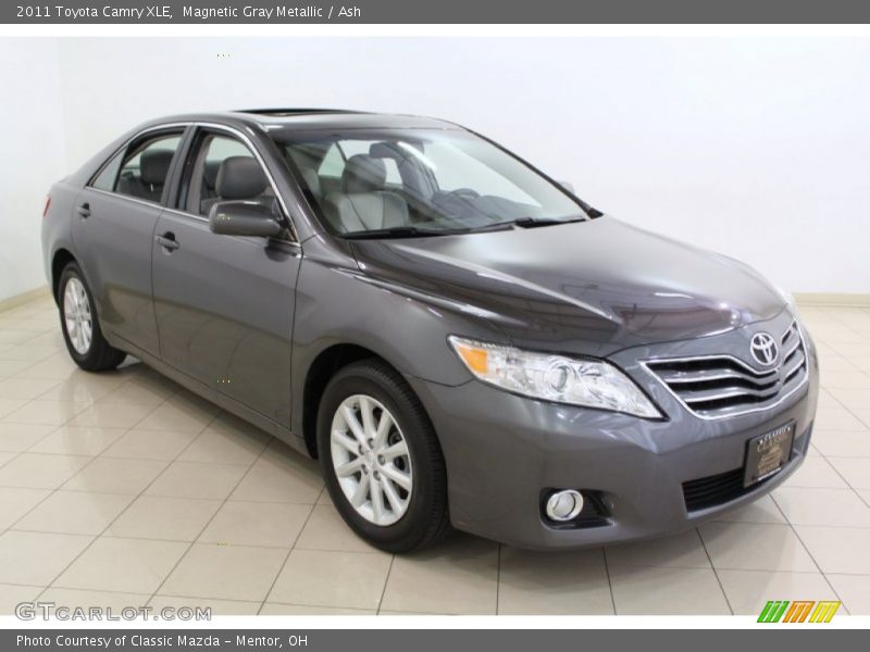 Magnetic Gray Metallic / Ash 2011 Toyota Camry XLE