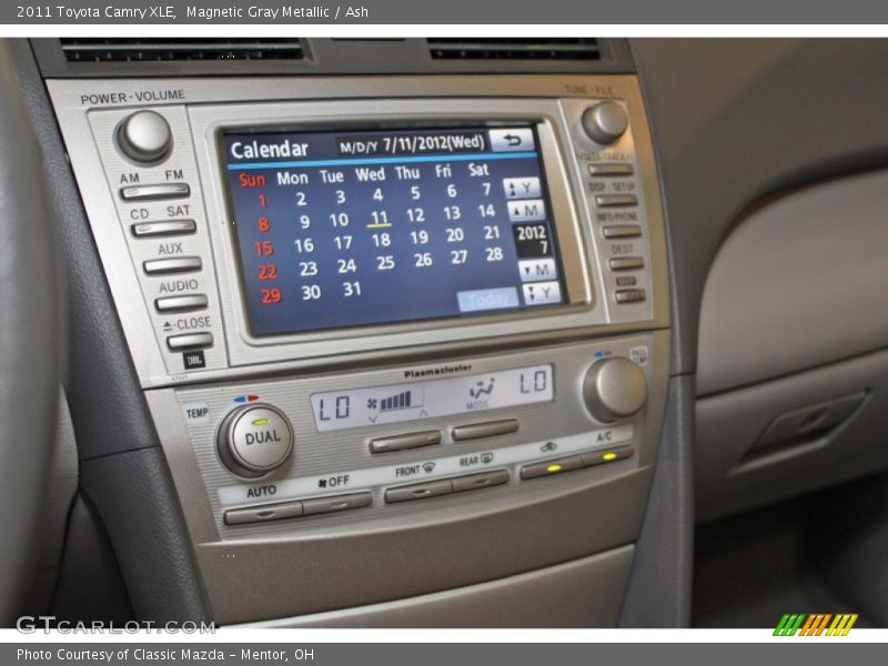Magnetic Gray Metallic / Ash 2011 Toyota Camry XLE