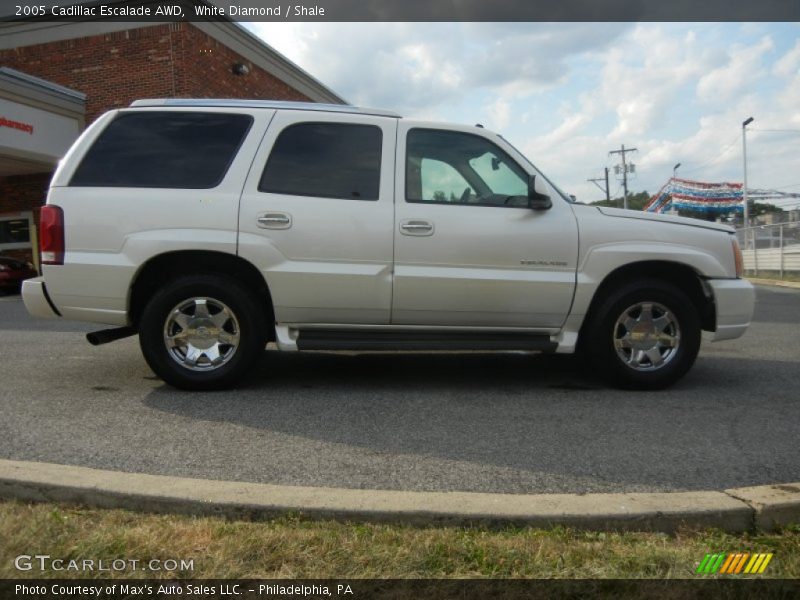 White Diamond / Shale 2005 Cadillac Escalade AWD