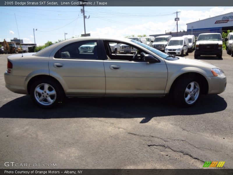 Linen Gold Metallic / Taupe 2005 Dodge Stratus SXT Sedan
