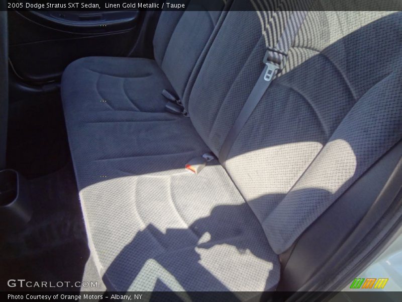 Linen Gold Metallic / Taupe 2005 Dodge Stratus SXT Sedan