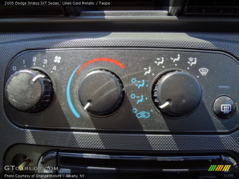 Linen Gold Metallic / Taupe 2005 Dodge Stratus SXT Sedan