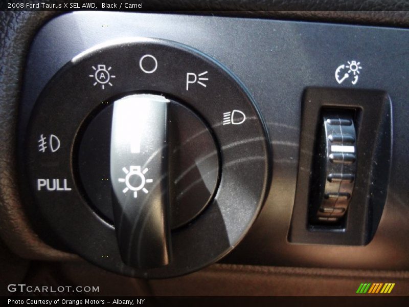 Black / Camel 2008 Ford Taurus X SEL AWD