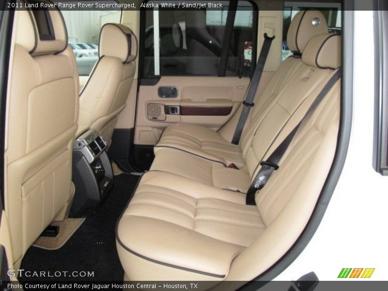 Alaska White / Sand/Jet Black 2011 Land Rover Range Rover Supercharged