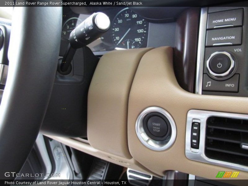 Alaska White / Sand/Jet Black 2011 Land Rover Range Rover Supercharged