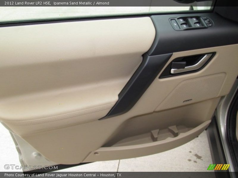 Ipanema Sand Metallic / Almond 2012 Land Rover LR2 HSE