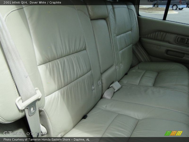 Dover White / Graphite 2001 Infiniti QX4