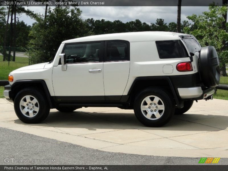 Iceberg White / Dark Charcoal 2010 Toyota FJ Cruiser 4WD