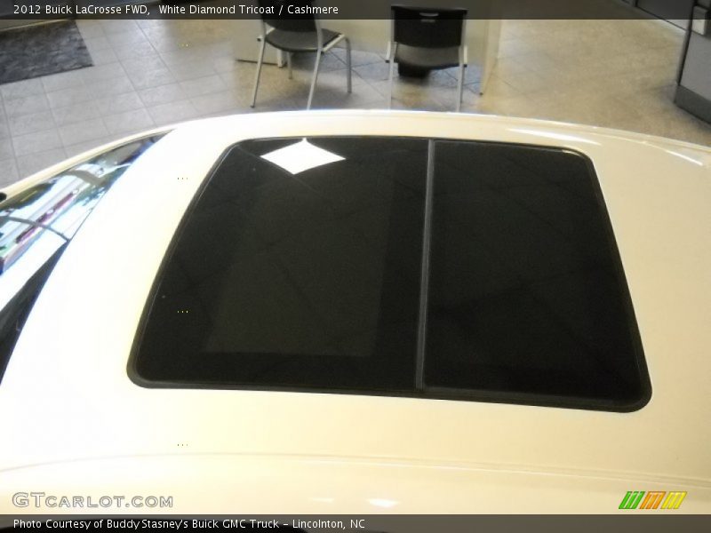 White Diamond Tricoat / Cashmere 2012 Buick LaCrosse FWD