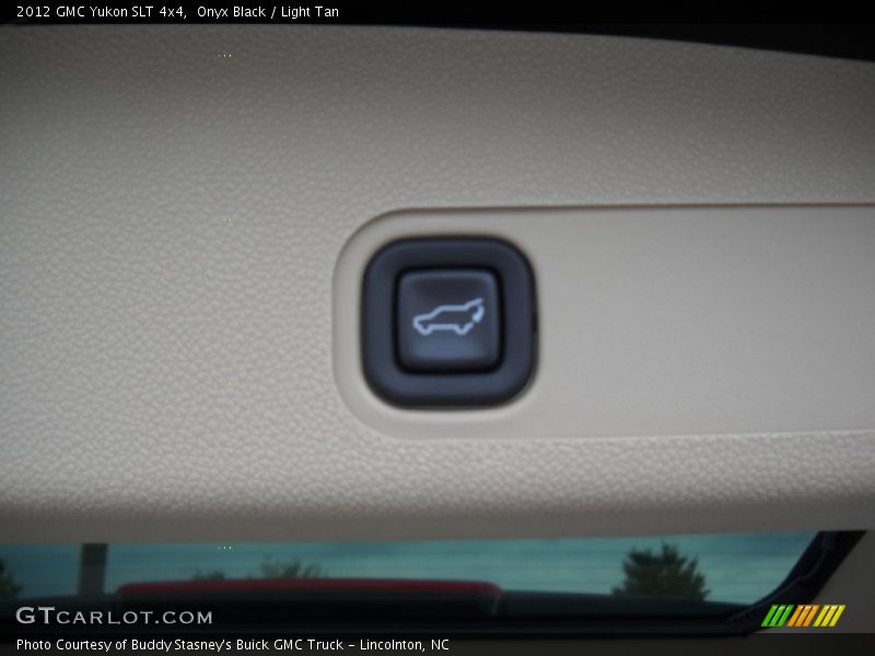 Onyx Black / Light Tan 2012 GMC Yukon SLT 4x4