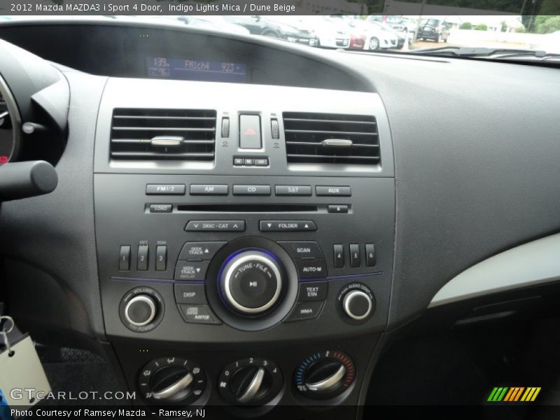 Indigo Lights Mica / Dune Beige 2012 Mazda MAZDA3 i Sport 4 Door