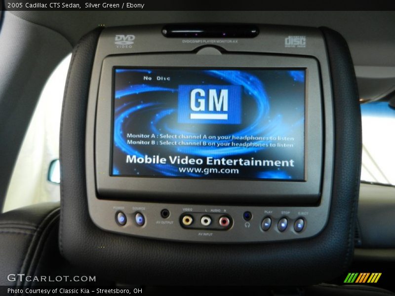 Silver Green / Ebony 2005 Cadillac CTS Sedan