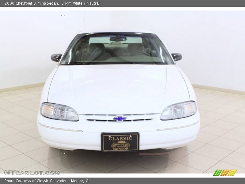 Bright White / Neutral 2000 Chevrolet Lumina Sedan