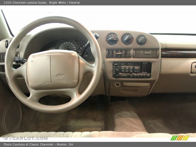 Bright White / Neutral 2000 Chevrolet Lumina Sedan