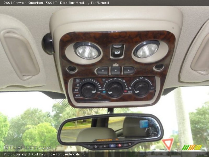 Dark Blue Metallic / Tan/Neutral 2004 Chevrolet Suburban 1500 LT