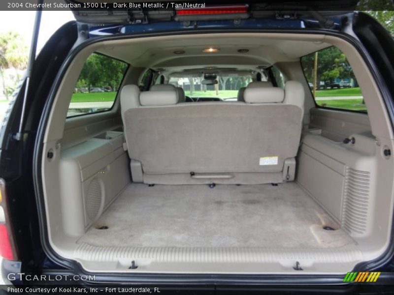 Dark Blue Metallic / Tan/Neutral 2004 Chevrolet Suburban 1500 LT