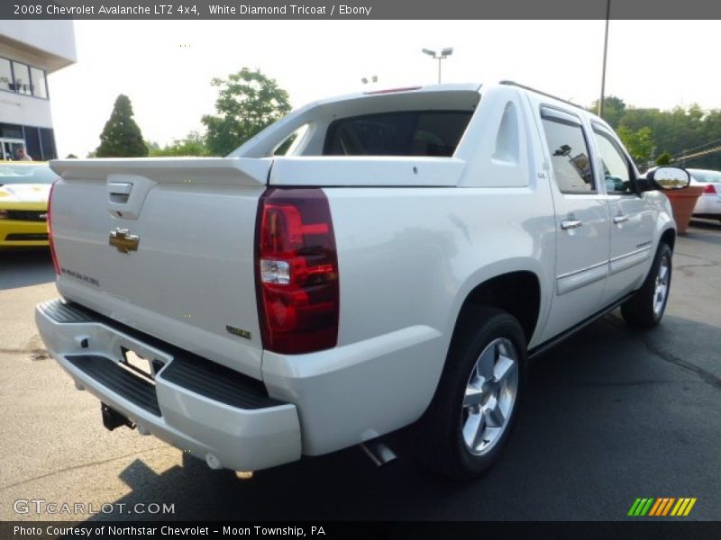 White Diamond Tricoat / Ebony 2008 Chevrolet Avalanche LTZ 4x4