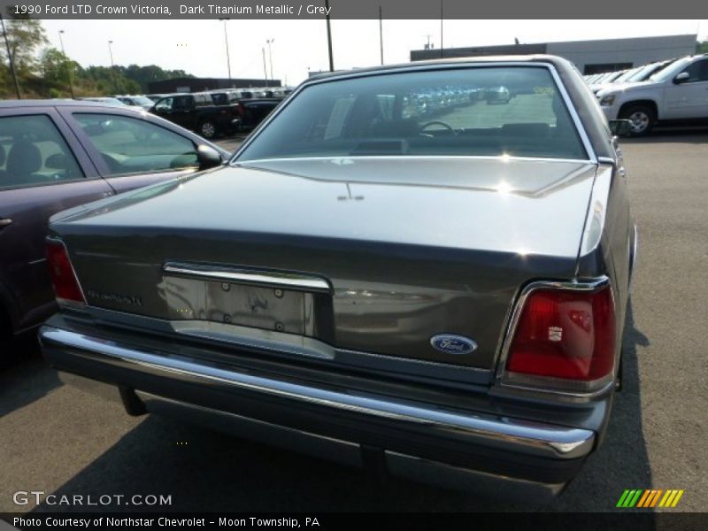 Dark Titanium Metallic / Grey 1990 Ford LTD Crown Victoria