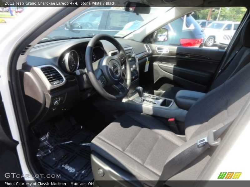 Stone White / Black 2012 Jeep Grand Cherokee Laredo 4x4