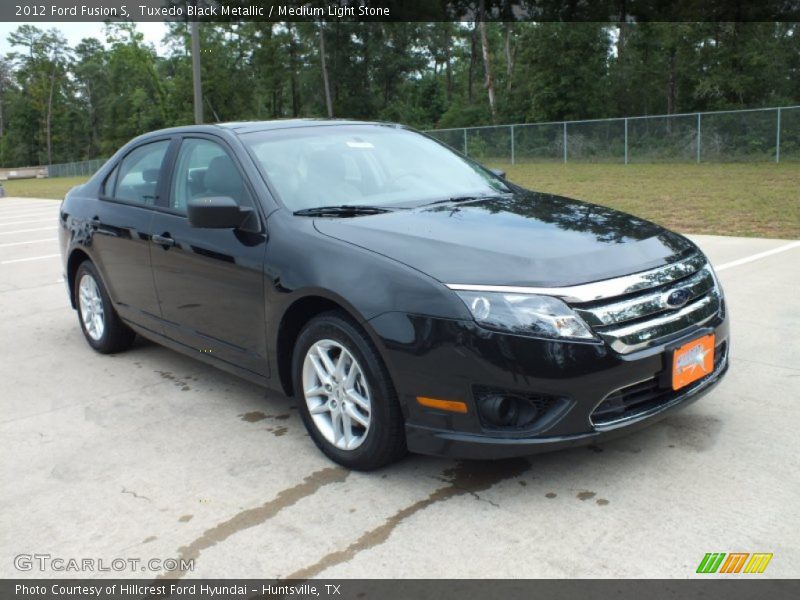 Tuxedo Black Metallic / Medium Light Stone 2012 Ford Fusion S