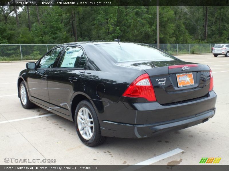 Tuxedo Black Metallic / Medium Light Stone 2012 Ford Fusion S