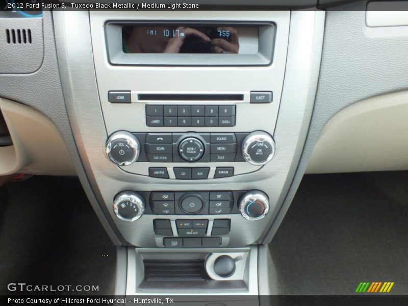 Tuxedo Black Metallic / Medium Light Stone 2012 Ford Fusion S