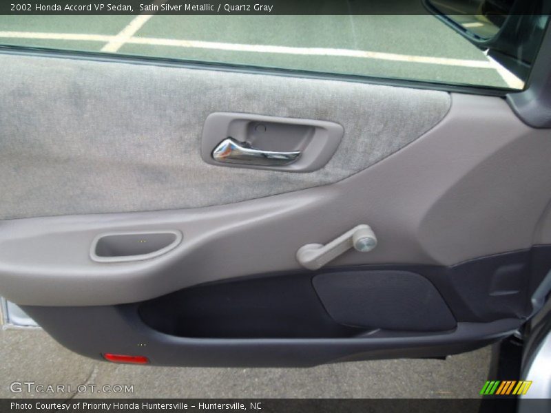 Satin Silver Metallic / Quartz Gray 2002 Honda Accord VP Sedan