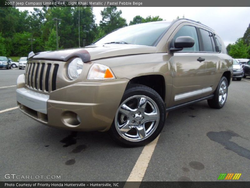 Light Khaki Metallic / Pastel Pebble Beige 2007 Jeep Compass Limited 4x4