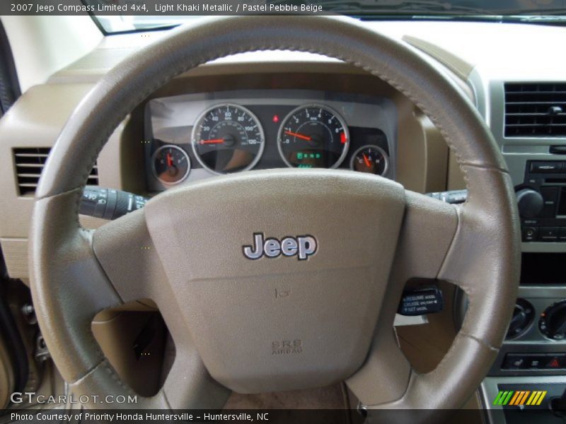 Light Khaki Metallic / Pastel Pebble Beige 2007 Jeep Compass Limited 4x4