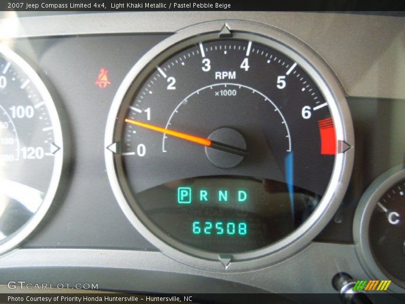 Light Khaki Metallic / Pastel Pebble Beige 2007 Jeep Compass Limited 4x4