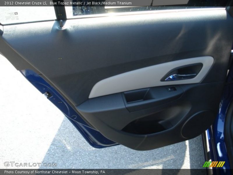 Blue Topaz Metallic / Jet Black/Medium Titanium 2012 Chevrolet Cruze LS