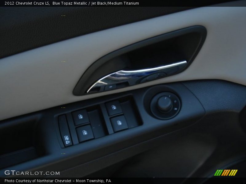 Blue Topaz Metallic / Jet Black/Medium Titanium 2012 Chevrolet Cruze LS