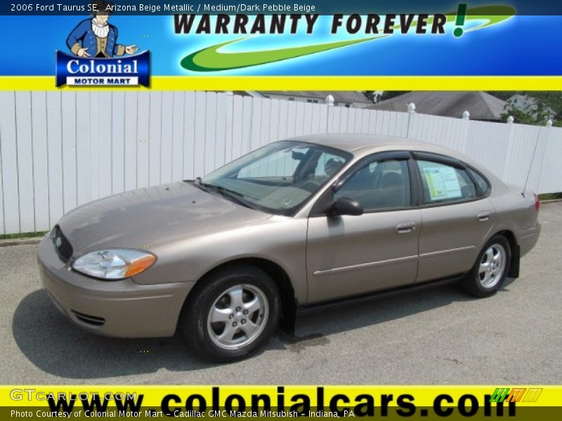Arizona Beige Metallic / Medium/Dark Pebble Beige 2006 Ford Taurus SE
