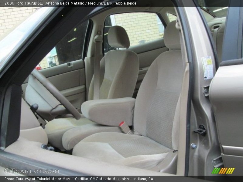 Arizona Beige Metallic / Medium/Dark Pebble Beige 2006 Ford Taurus SE